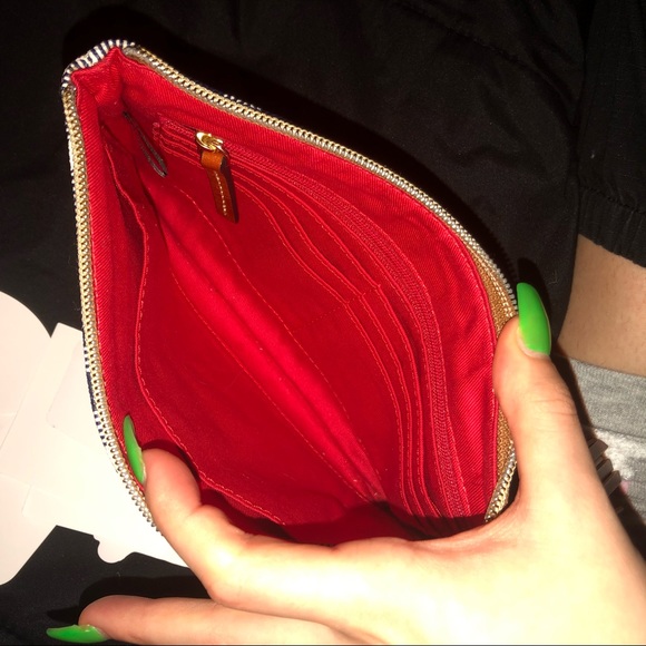 Wristlet - Picture 2 of 2